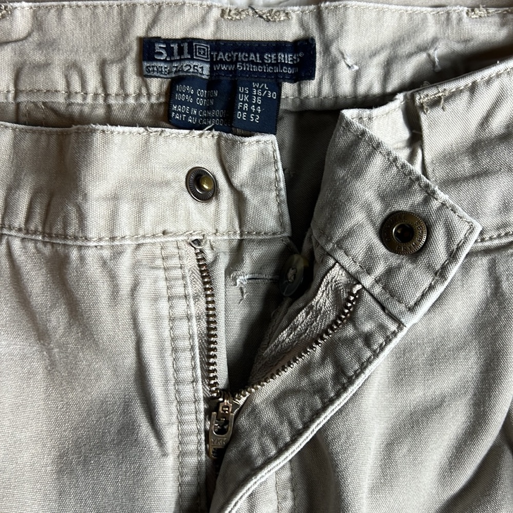 5.11 Tactical khaki cargo pants 36/30 - Picture 5 of 8
